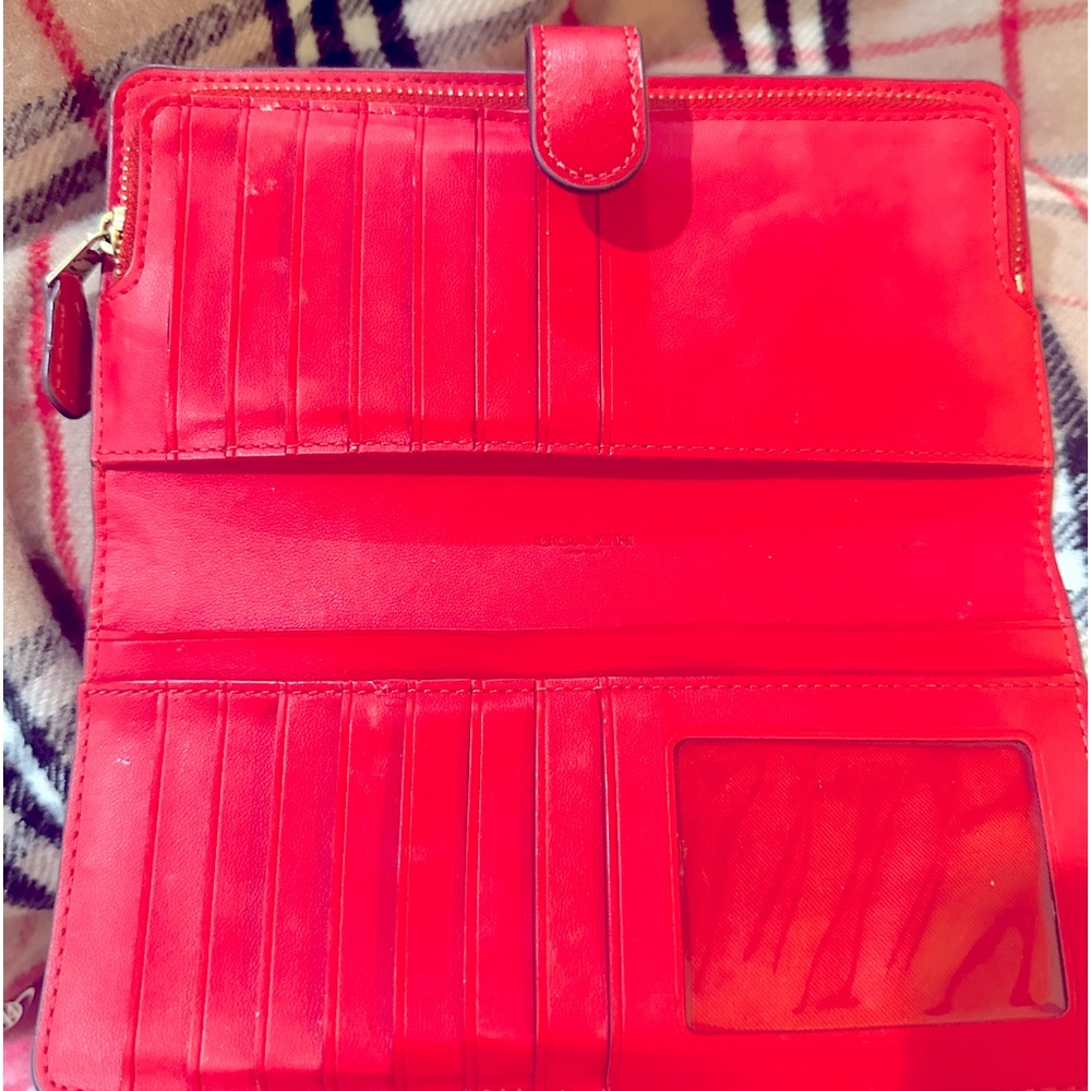 Barely used Coach Wallet